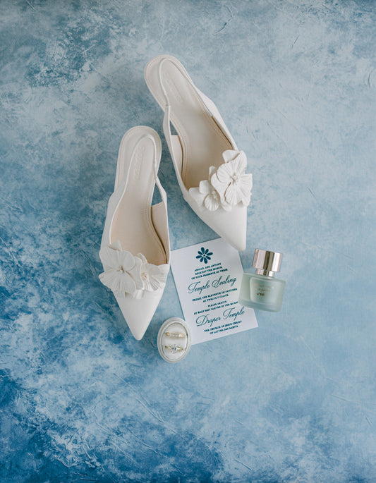 Flat Lay Styling Mat – Double-Sided Photography Mat - Ocean Eyes- Rollable Flat Lay Background – Olive and Oak