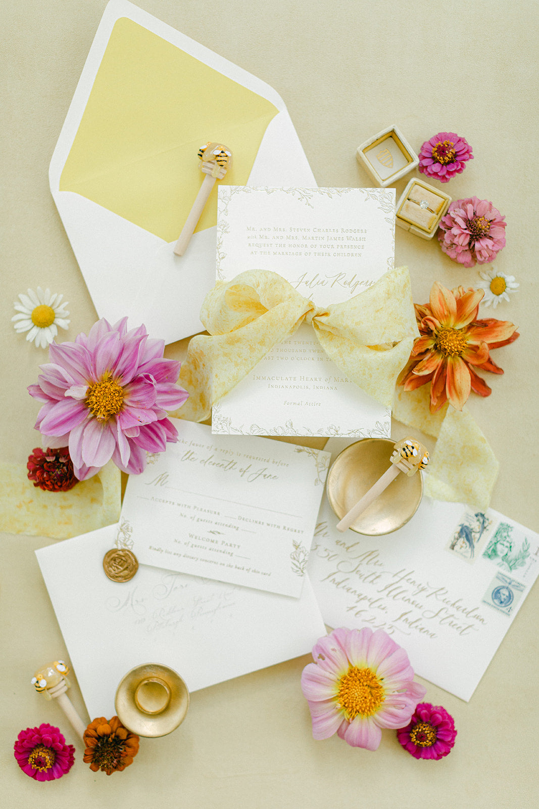 Sky Blue Suede Rollable Styling Mat - Double Sided Rollable Styling  Mat for photographers, stylists, and florists