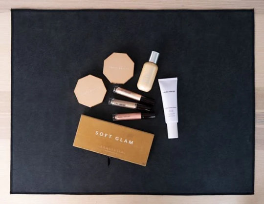 Makeup Mat used by Makeup Artist!